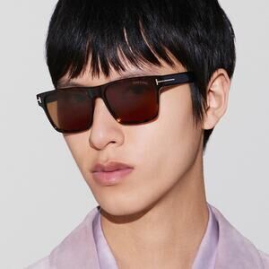 NEW TOM FORD Calder Sunglasses TF1205 52E AUTHENTIC